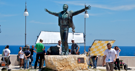 Beautiful http://www.apuliafilmcommission.it/comunicati-stampa/quattro-lungometraggi-in-lavorazione-in-puglia