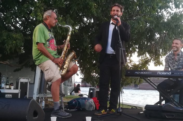 Accolto con entusiasmo al Festival di Venezia “NAVIGANTI” di Daniele De Michele, aka Donpasta