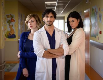 Da giovedì 23 Settembre su Rai 1 la serie “Fino All’ultimo Battito” con Marco Bocci, Violante Placido, Bianca Guaccero, Michele Venitucci, Mimmo Mancini