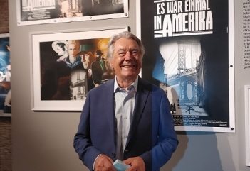 Il Maestro Renato Casaro, tra i più grandi pittori e illustratori del cinema italiano, venerdì 3 dicembre, alla Mediateca Regionale Pugliese