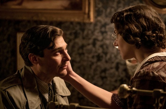 Girata in parte a Taranto, la terza stagione de "Il Commissario Ricciardi" in programma da lunedì 10 novembre in prima serata su Rai 1